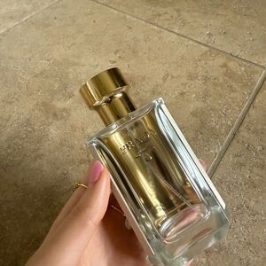 prada perfume